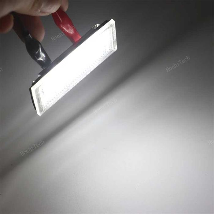 Супер ярки ЛЕД плафони за заден регистрационен номер БМВ Е65 Е66