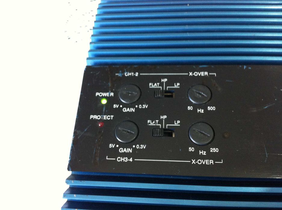 Blaupunkt MPA 4 max. 800W 4ch.( amplificator statie