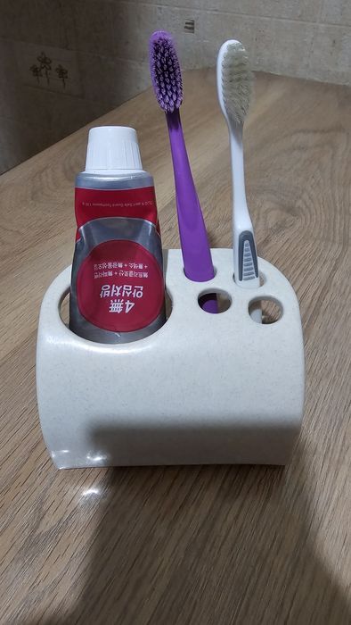 Продам органайзер для зубных щеток