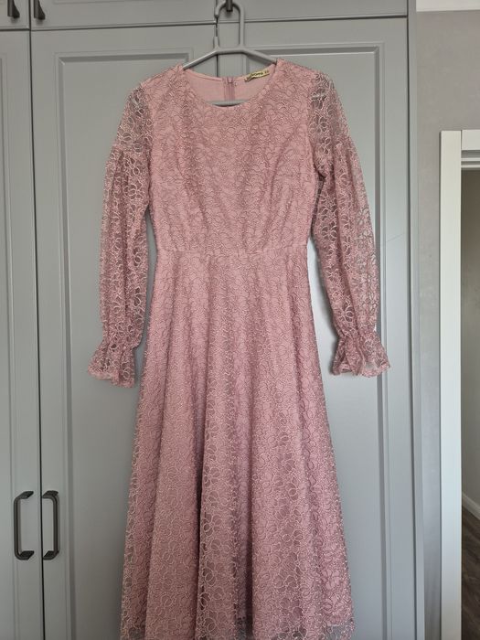 Платье нежное 42-44размера