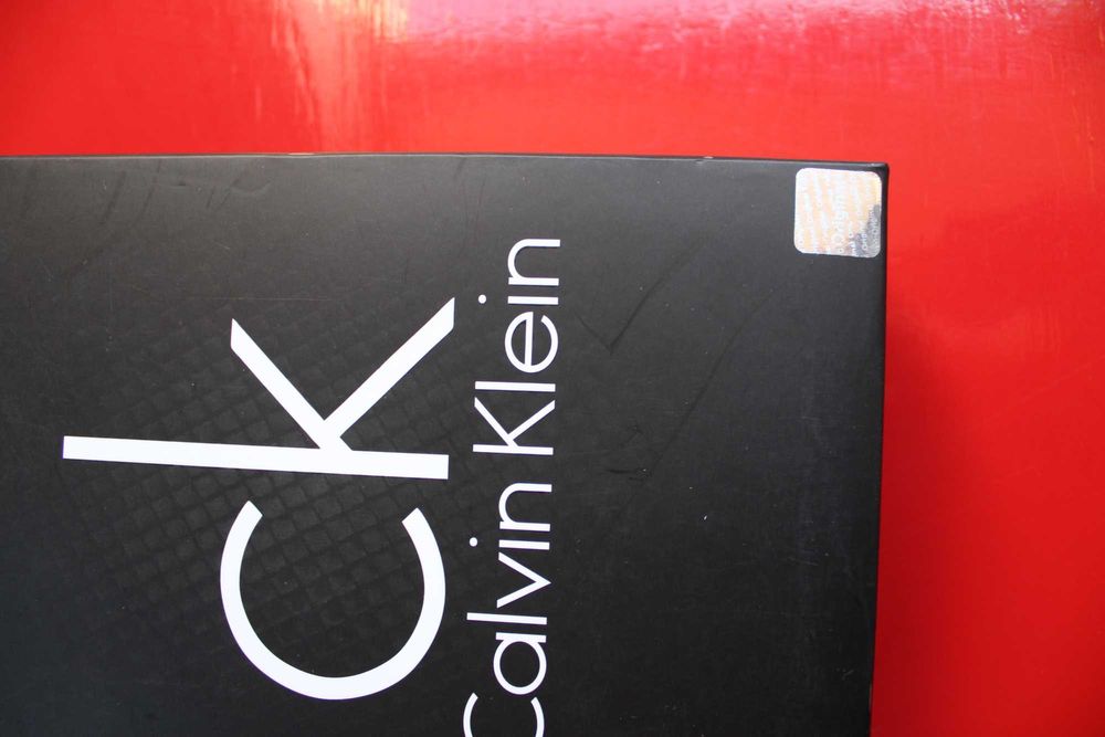 Нови Calvin Klein мъжки гащи – черен базов модел