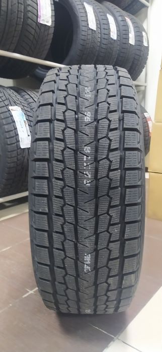 245/55R19 Yokohama GO75