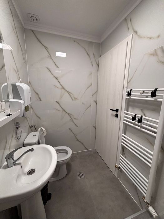 Inchiriez camere pentru muncitori in Cluj-Napoca(Rivus)60 inclus TVA