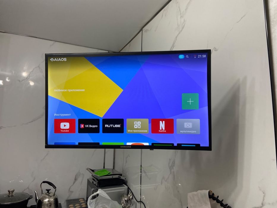 Телевизор SAMSUNG 32 (82см)