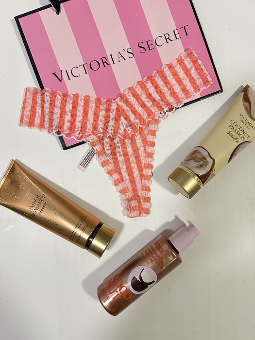 Victoria`s Secret оригинални дамски бикини, тип прашки, S размер