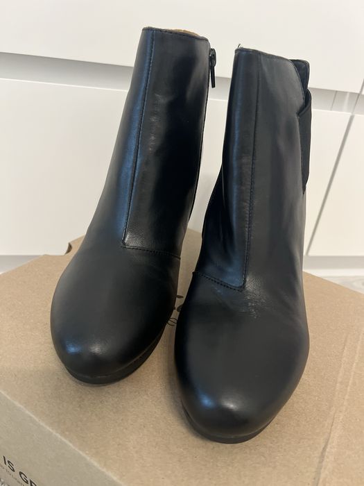 Ghete piele Clarks 39,5