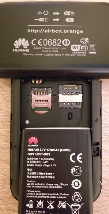 Router Modem Wifi wireless Huawei airbox portabil merge in orice retea