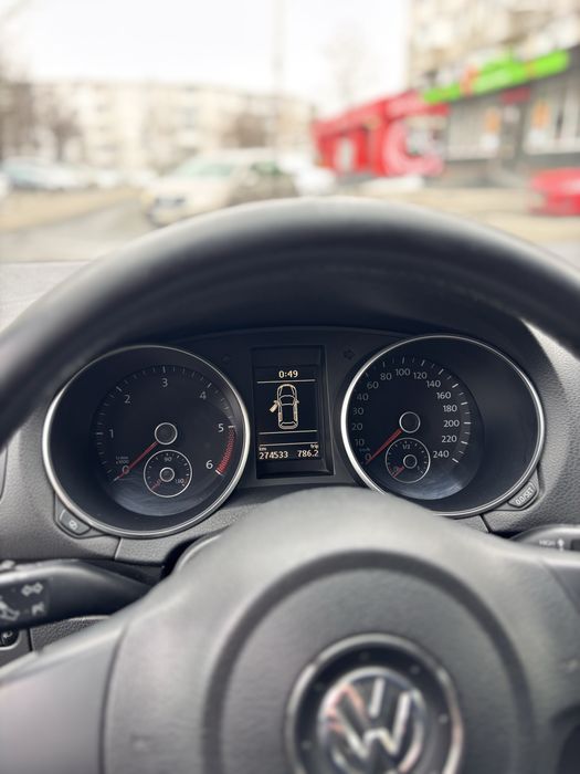 VOLKSWAGEN Golf 2010 — imagine 5