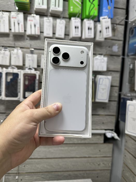 Iphone 17 Pro Max 256 Gb 100% ideal sotiladi