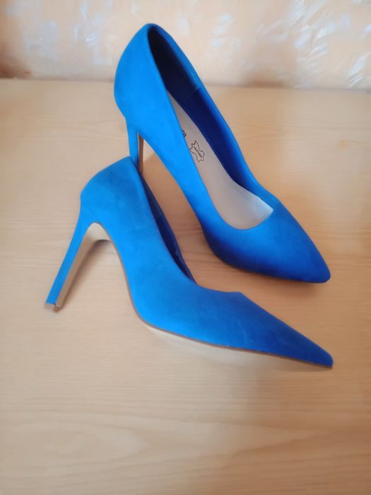 Продам туфли женские