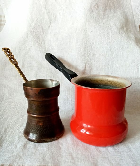 Термокана GORENJE и две ретро джезвета