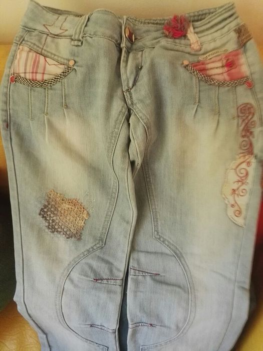 Къси потури,Гащеризон,Дънки с бродерия и Туника