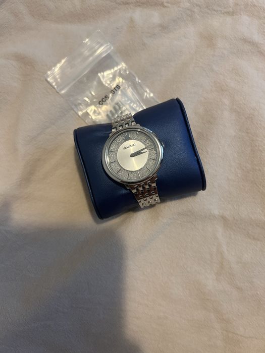 ceas swarovski nou