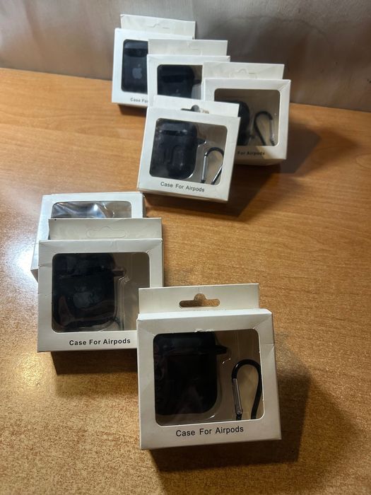 Apple airpods коробка и чехлы