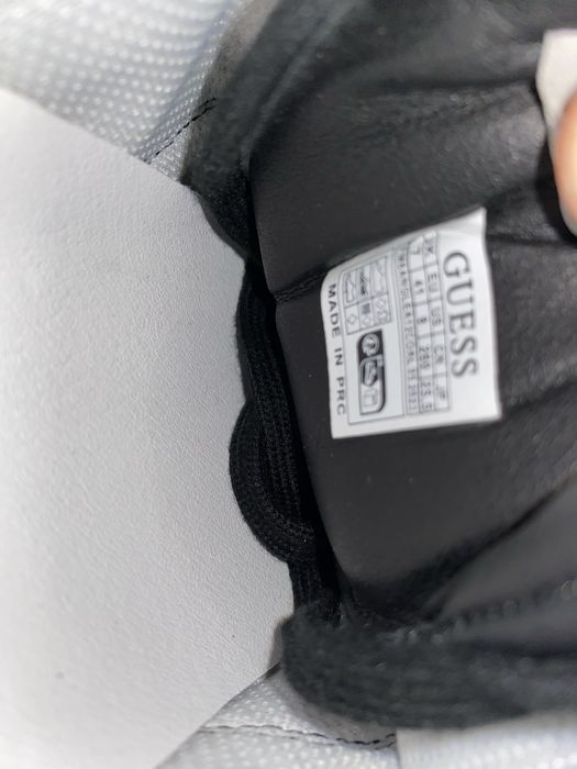 Papuci GUESS originali