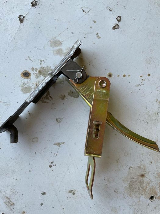 Зажимы для опалубки, для форм газобетона.