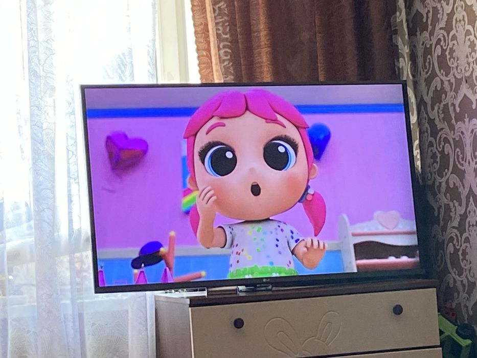 Продам смарт тв в связи с переедом