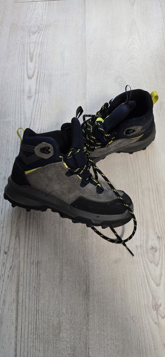 Bocanci impermeabili