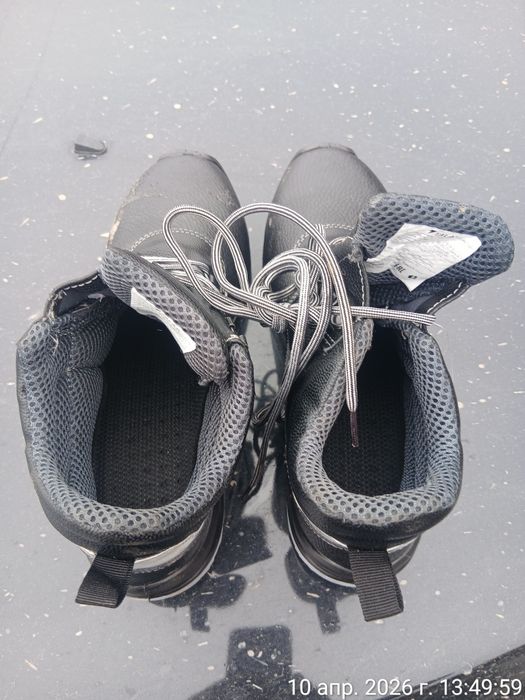 Продам рабочий ботинки