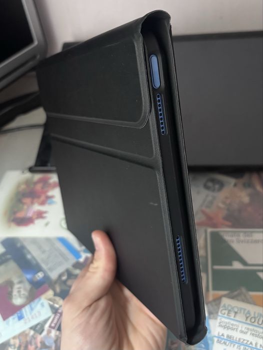 Калъф и безжична клавиатура за Ipad 11 A16 / Ipad 10.9