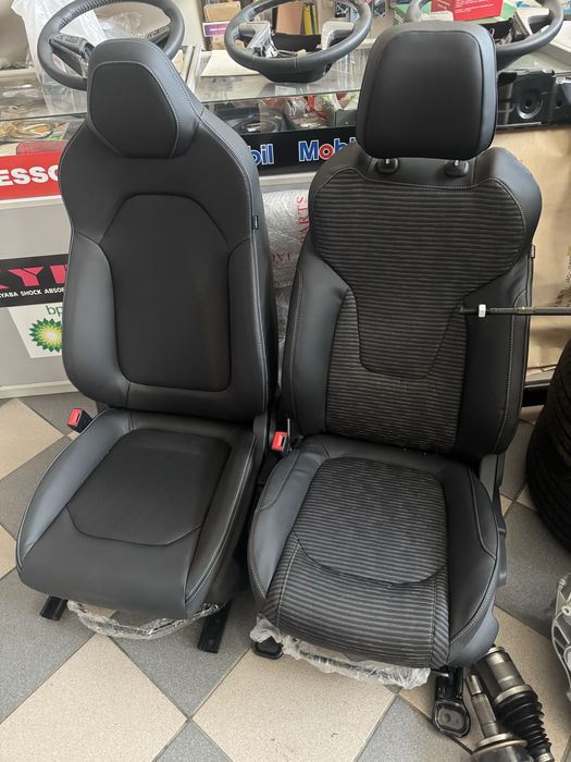 cиденье водительское на JAC J7  JS4    костанай