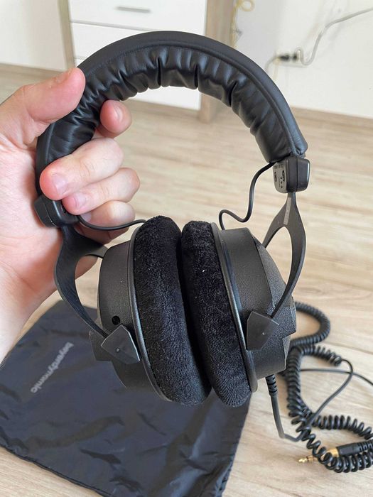 Beyerdynamic DT 770 Pro 250 Ohm - Casti de studio