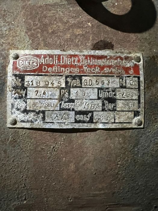 Vând Motor Trifazic