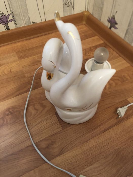 Светильники по 2000