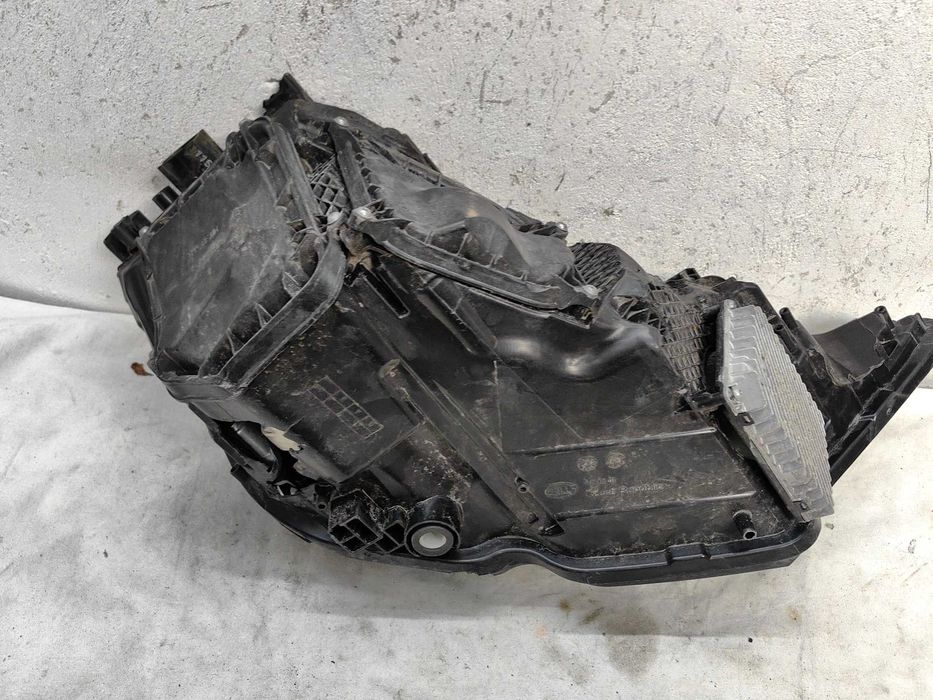 Оригинален фар Ауди  Audi Q4 A6 C8 Led