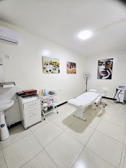 Кушетка сатылады срочно