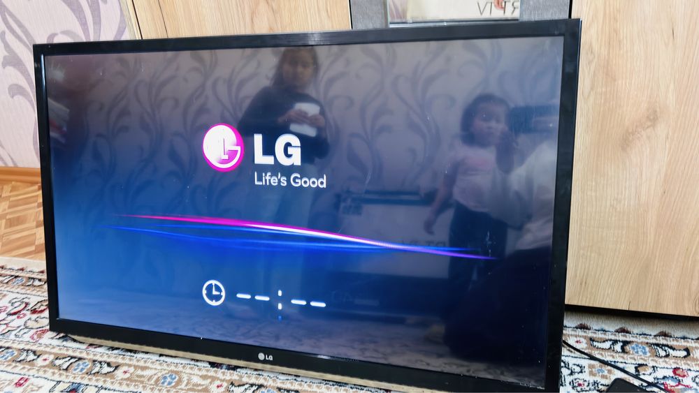 Телефизор в хорошом состояний