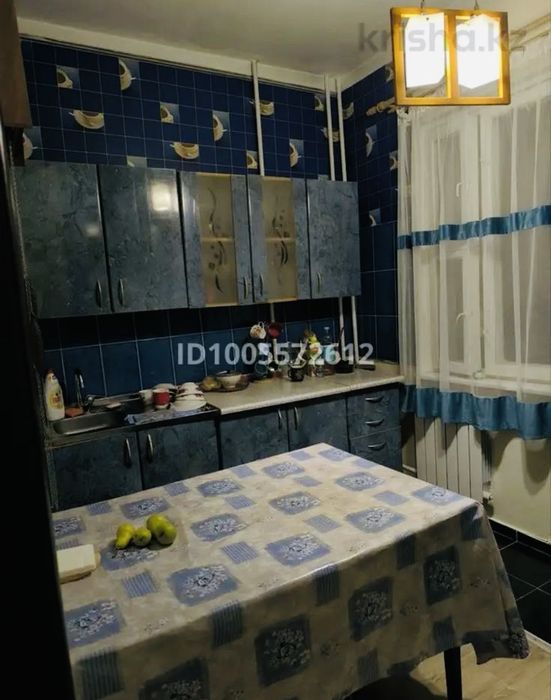 Ищу девушек на подселение Алматы срочнооо