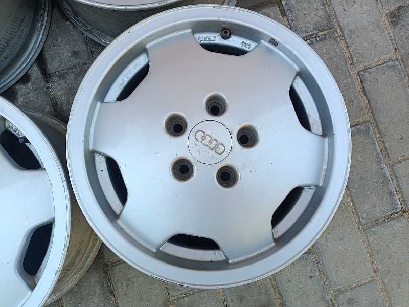 Продам оригинальные легкосплавные диски на автомашину Audi