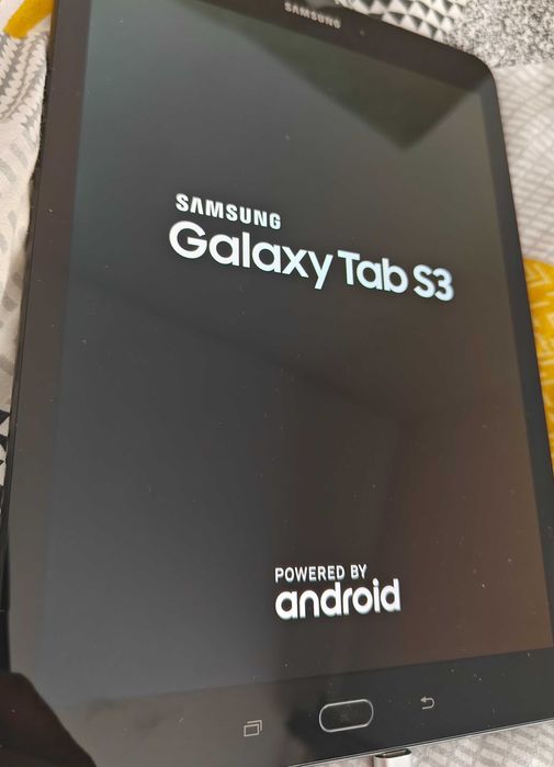 Samsung Galaxy Tab S3 LTE SM T827 32GB 4GB RAM отлично състояние