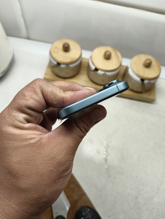 Iphone 16 128 продам