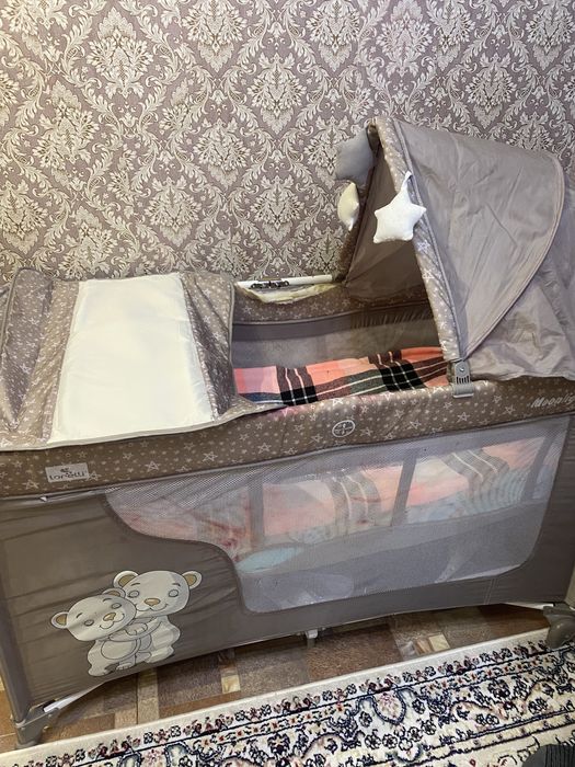 Детская кроватка манеж