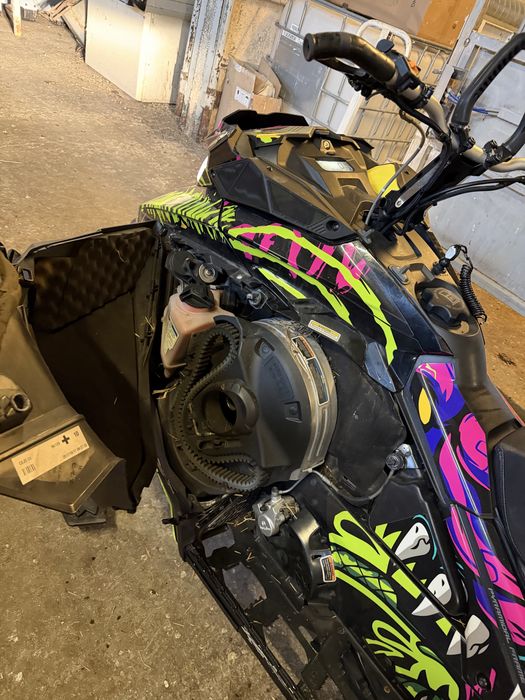 Snowmobil SKI DOO SUMMIT 850 2018