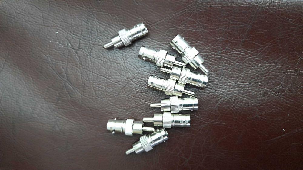 Букса BNC женска, към RCA мъжка,