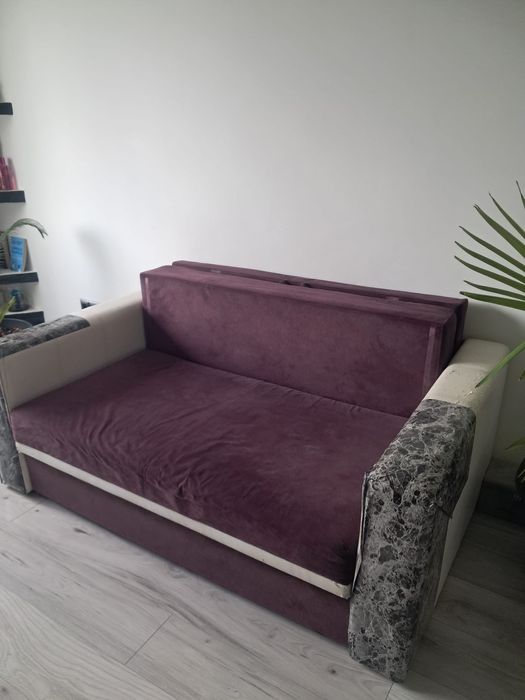 Canapea 2 locuri extensibila