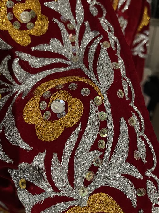 Женский бешпет