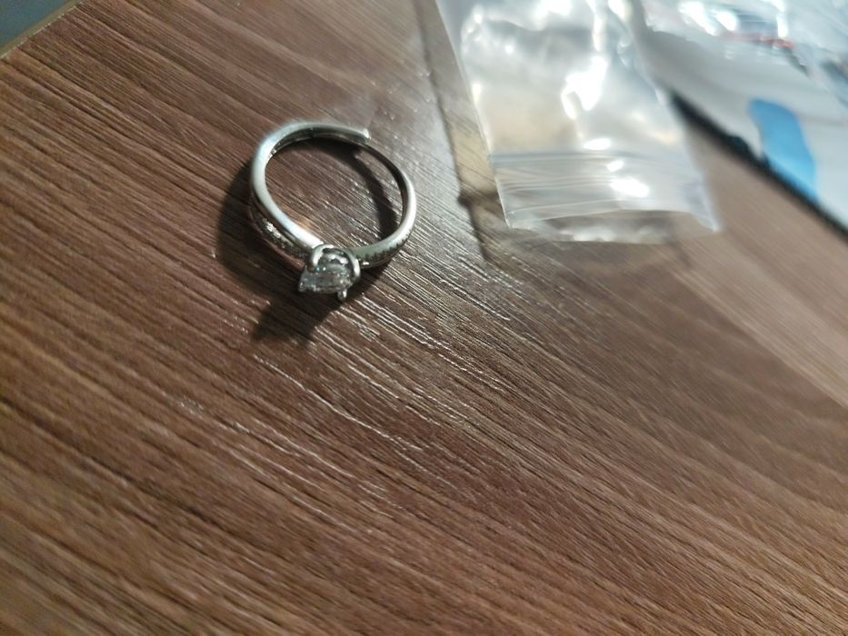 Кольцо новое женское