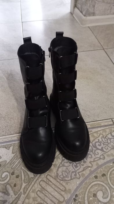 Продам Ботинка зима