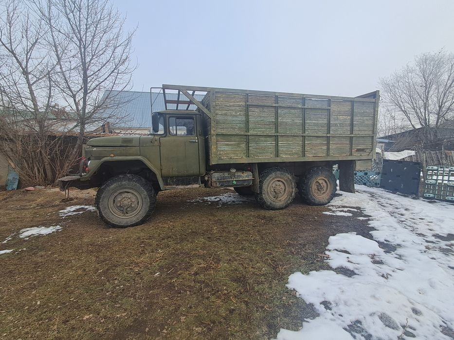 Зил 131 в хорошем состояние