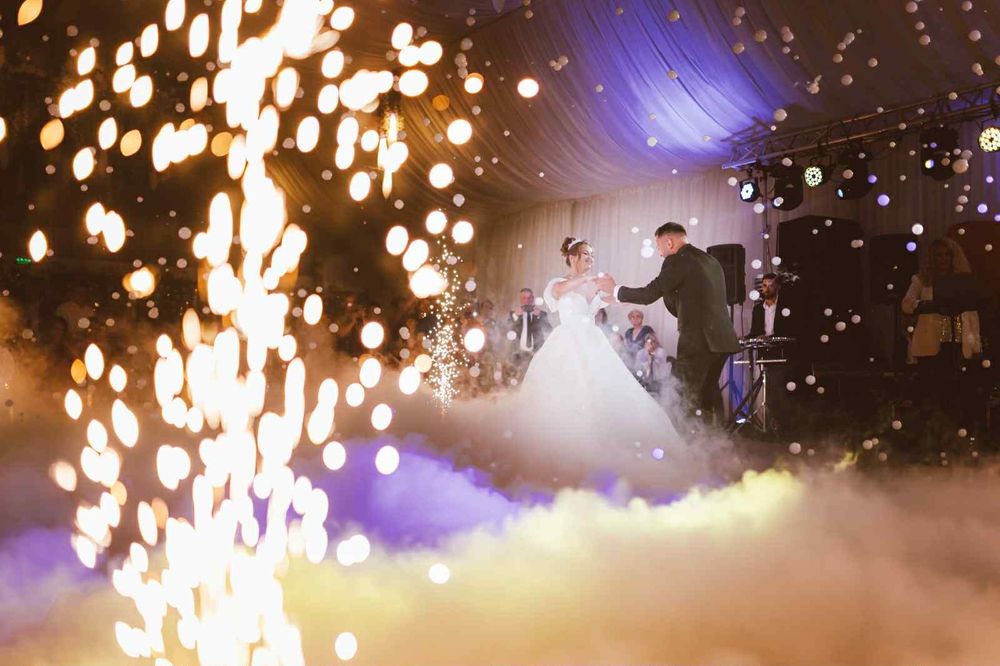 Fum greu ,Baloane ,Artificii