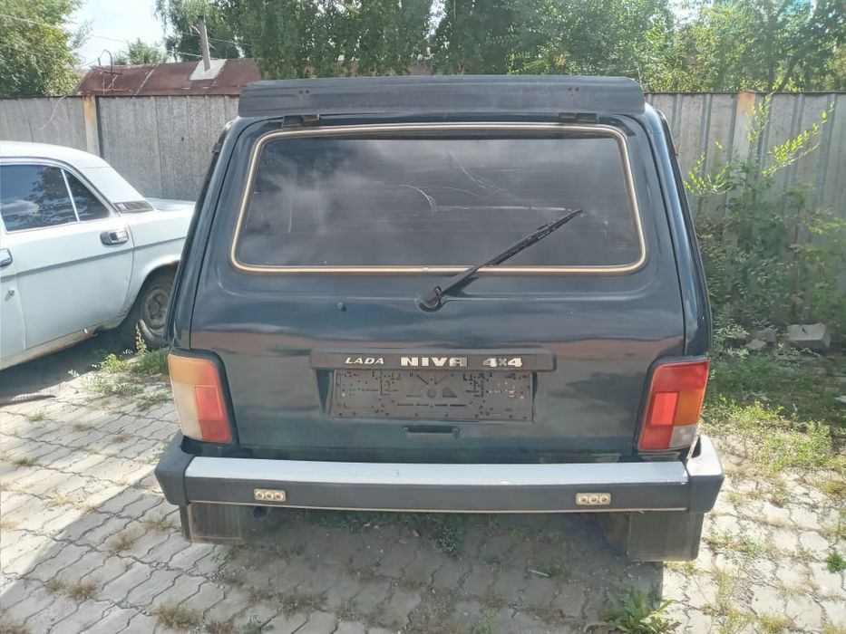 Нива 2121 синий свет продам