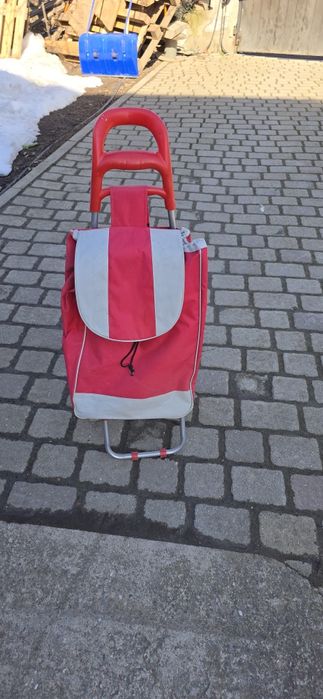 Cărucior cumpărături