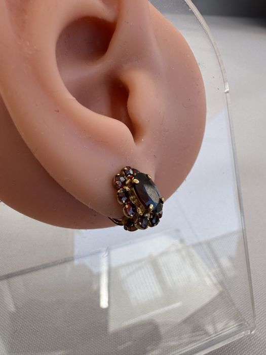 Cercei din aur 8 k si granate Boemia