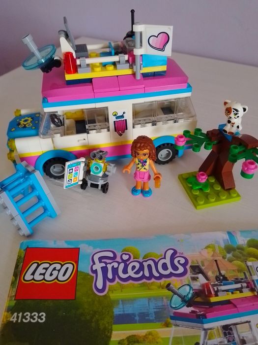 Лего 41333 Специалният бус на Оливия