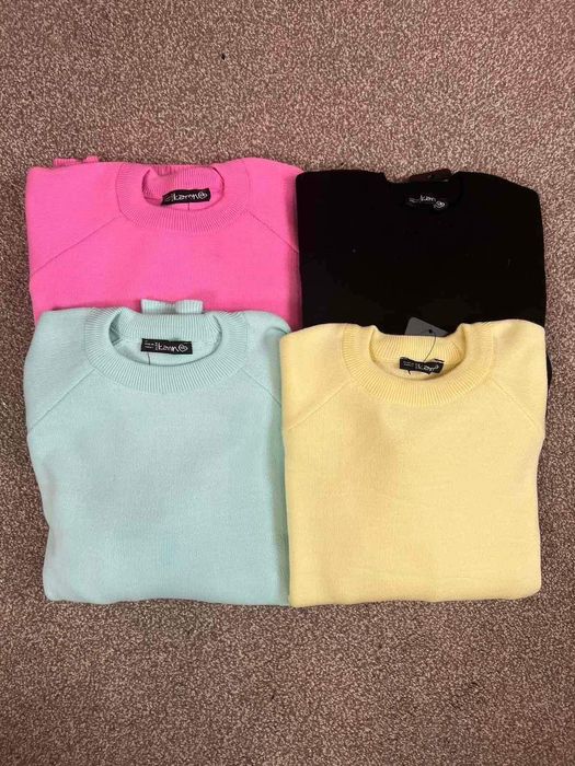 Блузи от финно плетиво