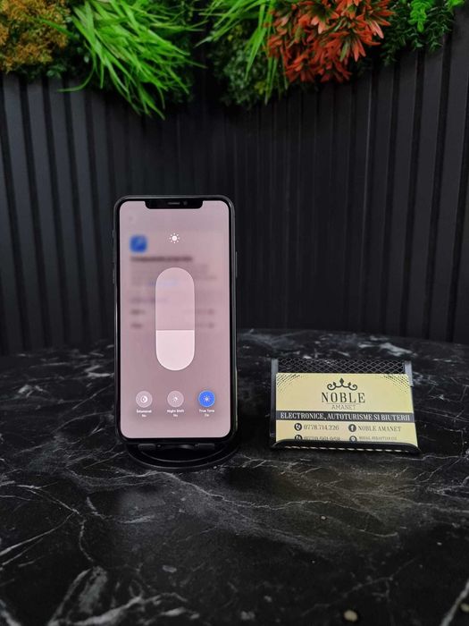 Noble Amanet - iPhone 11 Pro Max, 256GB, Bat:99%